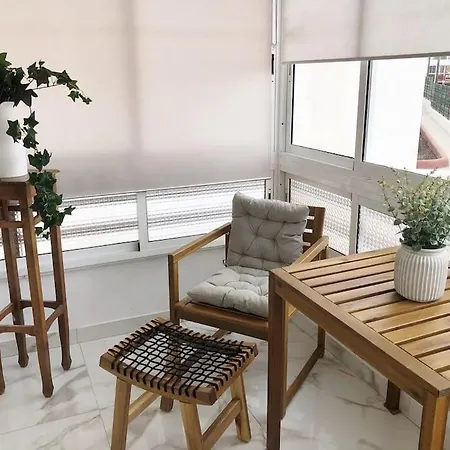 Apartamento Con Piscina Cerca De Puerto Colon Costa Adeje (Tenerife)