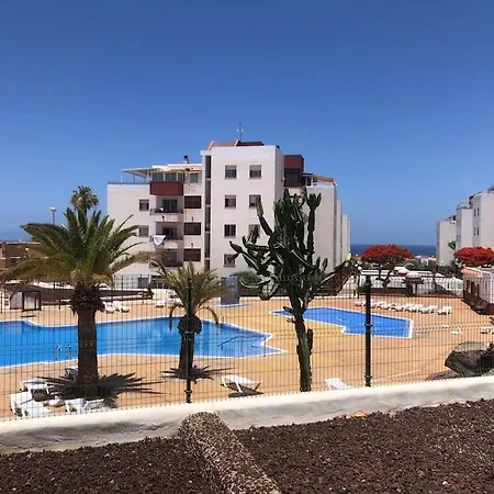 Apartment Apartamento Con Piscina Cerca De Puerto Colon *