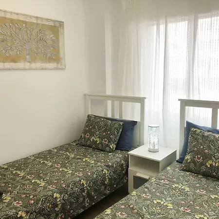 Apartamento Con Piscina Cerca De Puerto Colon Costa Adeje (Tenerife)