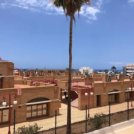 Apartamento Con Piscina Cerca De Puerto Colon Costa Adeje (Tenerife)